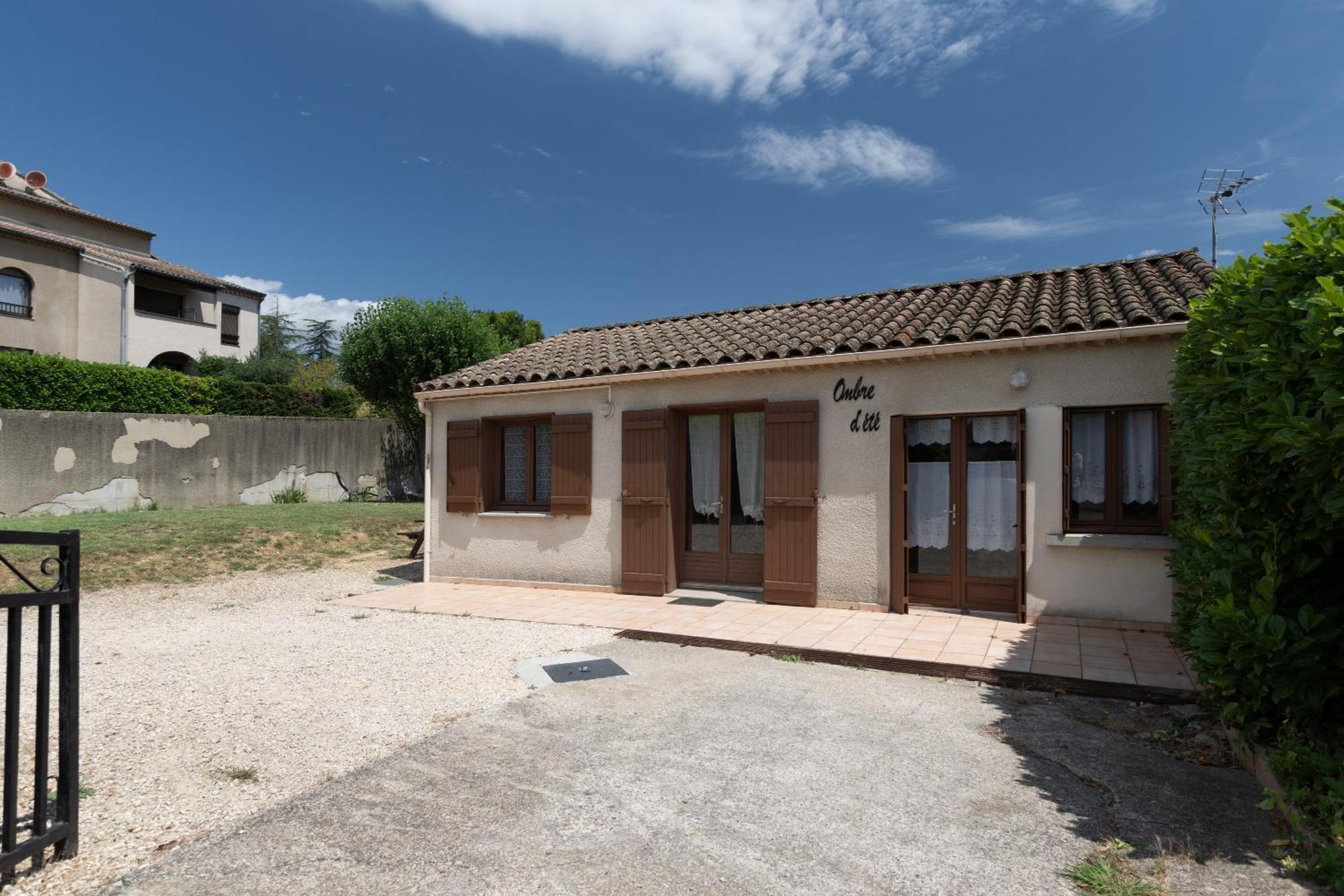 Vila Ombre D'Ete Ruoms Exteriér fotografie
